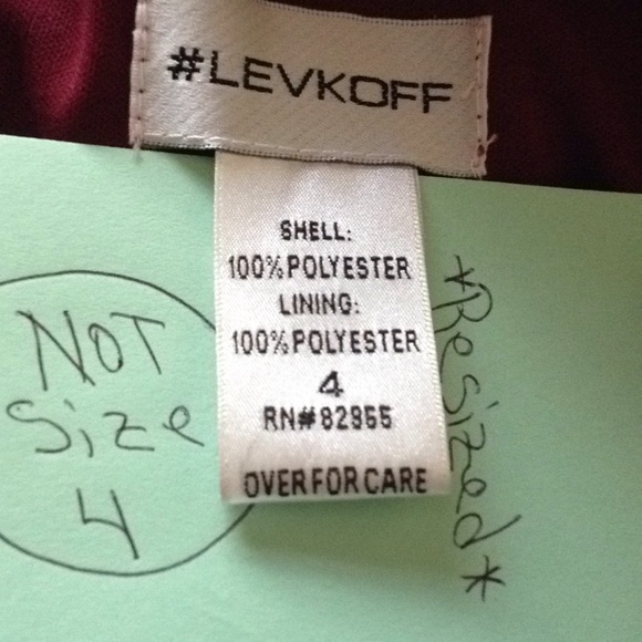 High neck Gown - Picture 8 of 8